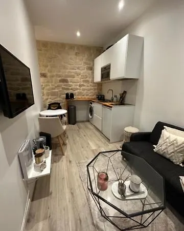 75010 Apartmán *
